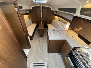 Oceanis 34.1 „Arnie“ – fotka 15