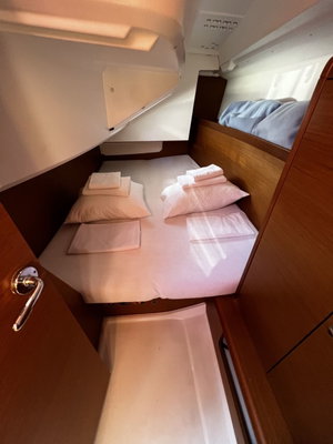 Sun Odyssey 349