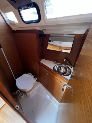 Sun Odyssey 349