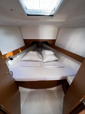 Sun Odyssey 349