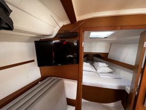 Sun Odyssey 349