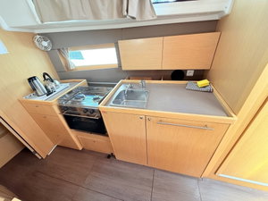 Oceanis 38.1 „Foxy“ – fotka 10