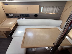 Oceanis 38 „Felina“ – fotka 7