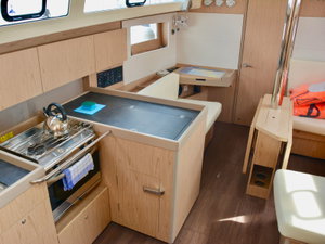 Oceanis 41.1 „Honey“ – fotka 6