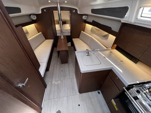 Oceanis 34.1 „Clara“ – fotka 14