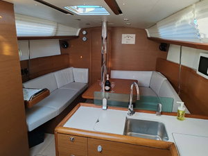 Sun Odyssey 389 „Cash“ – fotka 4
