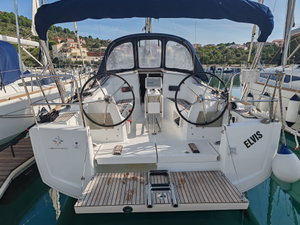 Sun Odyssey 349 „Elvis“ – fotka 1
