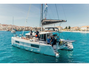 Lagoon 40 „MEEA“ – fotka 1
