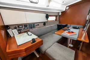 Oceanis 38 „HAPPY“ – fotka 33