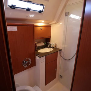Bavaria Cruiser 51 „Euphoria (Water Maker)“ – fotka 11