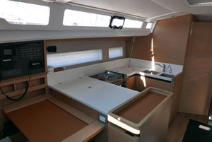 Sun Odyssey 440 „Frenetica“ – fotka 3