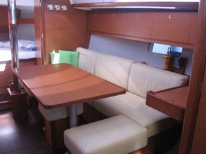 Dufour 382