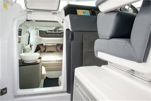Axopar 37 XC Cross Cabin „Axopar“ – fotka 9