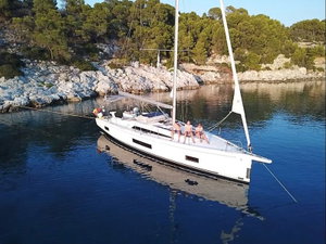 Oceanis 46.1 „Ostria“ – fotka 1
