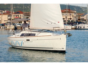 Oceanis 31 „Moody Blues“ – fotka 1