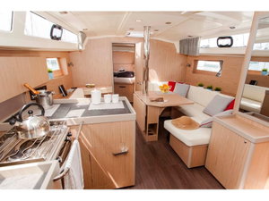 Oceanis 41.1 „Foreigner“ – fotka 3