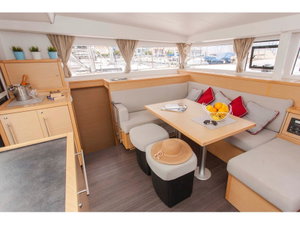 Lagoon 400 S2 „Tangerine Dream“ – fotka 10