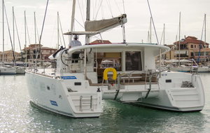 Lagoon 400 S2 „Tangerine Dream“ – fotka 3