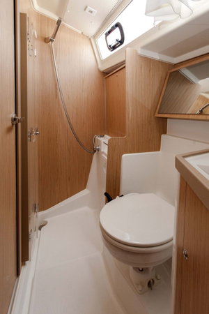 Oceanis 41.1 „Rose Royce“ – fotka 9