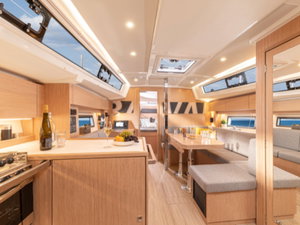 Bavaria 38 „DEA“ – fotka 4