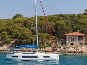 Dufour 44 – fotka 1