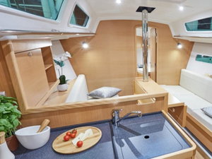 Sun Odyssey 319 – fotka 2