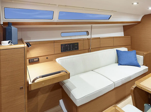 Sun Odyssey 380 – fotka 4