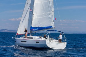 Oceanis 40.1 – fotka 3