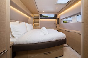 Lagoon 55 „CHAMPAGNE PLEASE“ – fotka 16