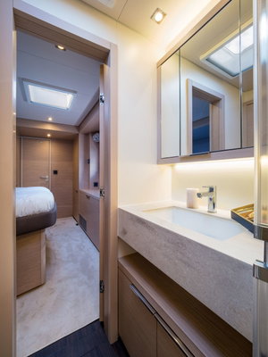 Lagoon 55 „CHAMPAGNE PLEASE“ – fotka 14