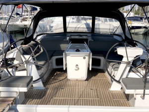 Oceanis 51.1 „Salt Water (A/C - Generator - Inverter - 12 pax)“ – fotka 4
