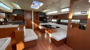 Oceanis 51.1 „Black Swan (A/C - Generator - 12 pax)“ – fotka 6