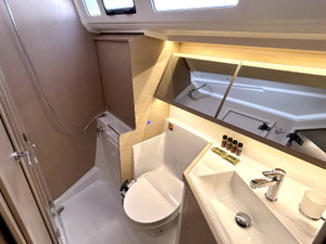 Oceanis 40.1 „Valkyrie“ – fotka 12