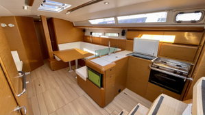 Sun Odyssey 449