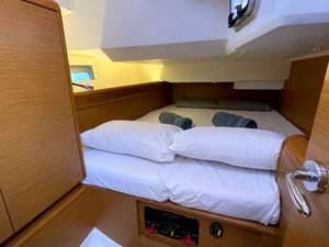 Sun Odyssey 449