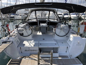 Oceanis 48 „Butterfly (A/C - Generator - 12 pax)“ – fotka 12