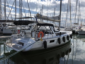 Oceanis 48 „Butterfly (A/C - Generator - 12 pax)“ – fotka 1