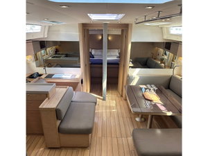 Oceanis 51.1 „Barracuda (Refit 2026 - A/C - Generator - Electric Heads - 12 Pax)“ – fotka 19