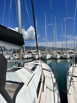 Oceanis 51.1 „Barracuda (Refit 2026 - A/C - Generator - Electric Heads - 12 Pax)“ – fotka 3