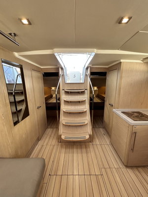 Oceanis 51.1 „Barracuda (Refit 2026 - A/C - Generator - Electric Heads - 12 Pax)“ – fotka 13