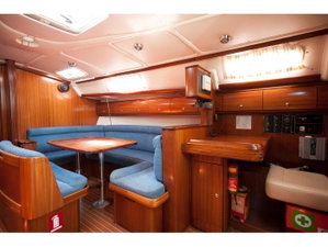 Bavaria 38 cruiser