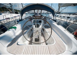 Bavaria 38 cruiser