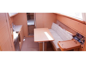 Dufour 382