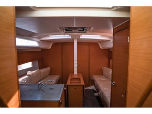 Dufour 37 „Tormenta (Available for Crewed Daily Charters Only)“ – fotka 2