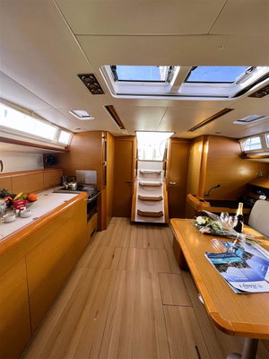 Sun Odyssey 469