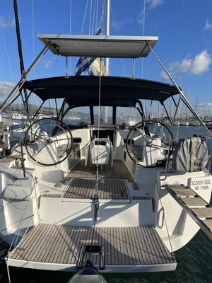 Sun Odyssey 469