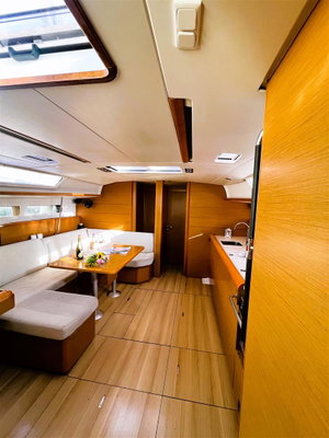 Sun Odyssey 469