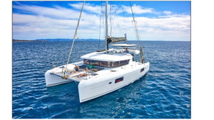 Lagoon 42