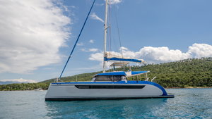 Luna 49 „Blue“ – fotka 14