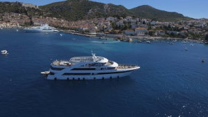 Luxury Motor Yacht „Ban“ – fotka 2